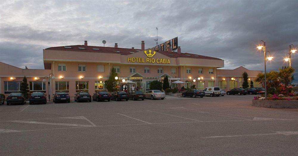 Hotel Rio Cabia Exterior foto
